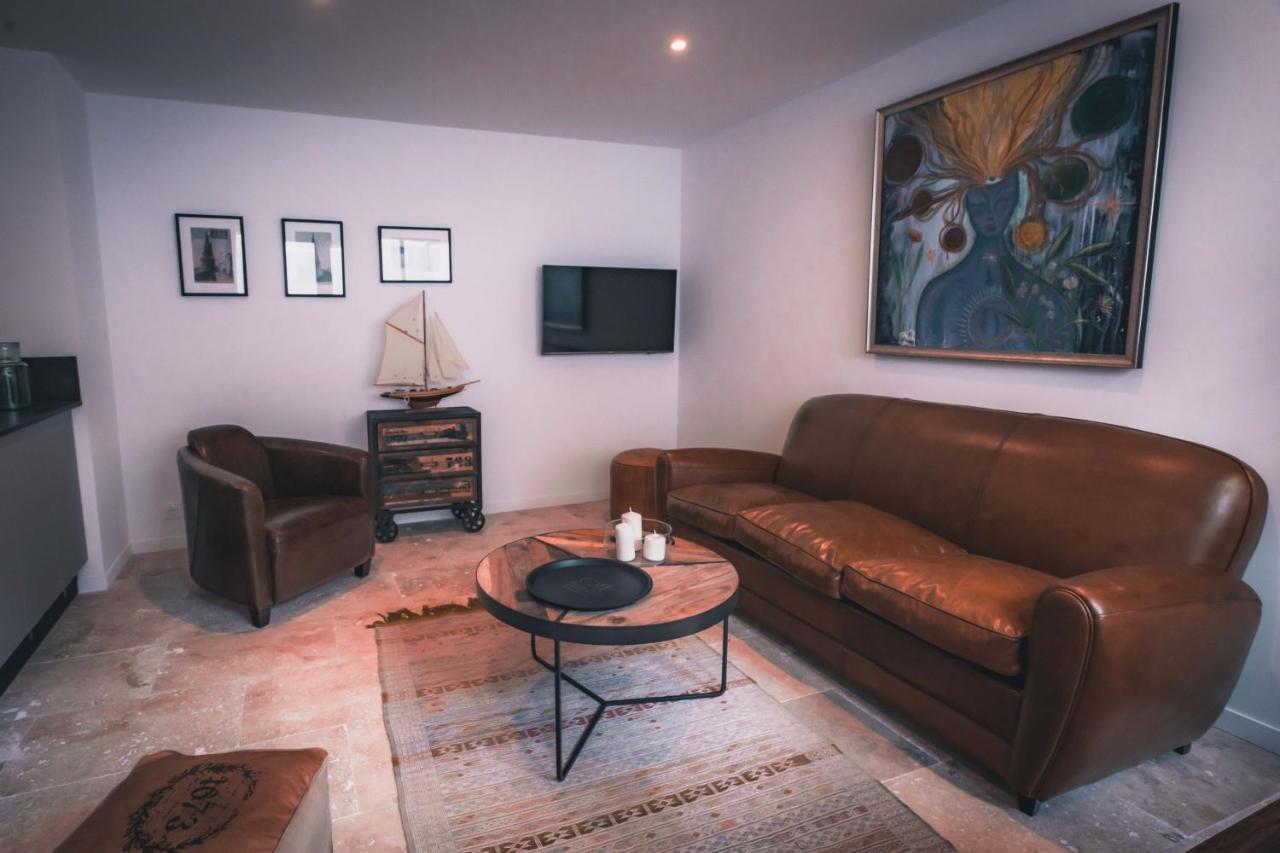Appartement Avec Cour Privee Centre Ville Classe 4 Etoiles Remparts 1 La Rochelle  Dış mekan fotoğraf