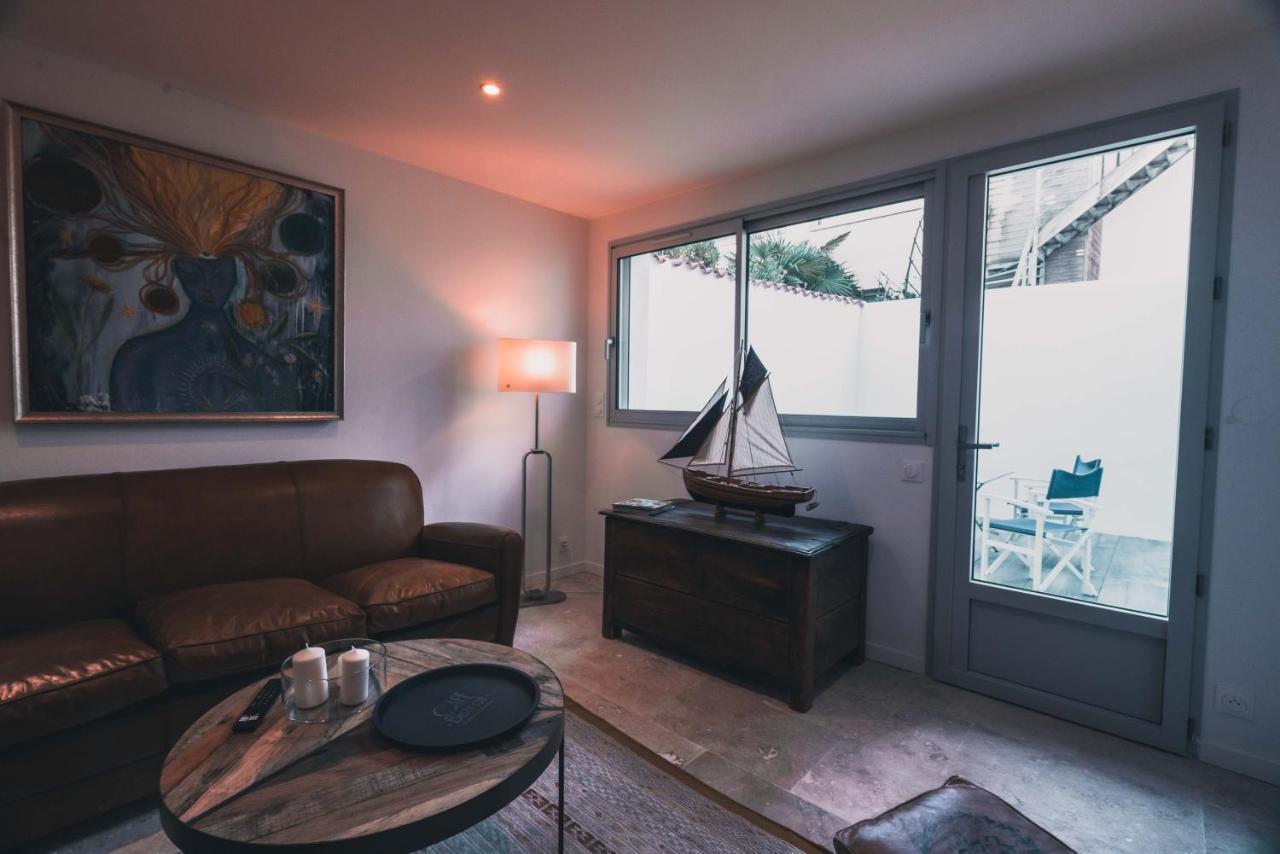 Appartement Avec Cour Privee Centre Ville Classe 4 Etoiles Remparts 1 La Rochelle  Dış mekan fotoğraf